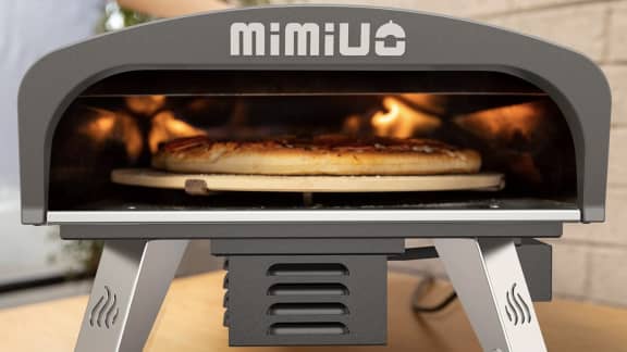 Black Friday : 5 fours à pizza à 20% de rabais et plus