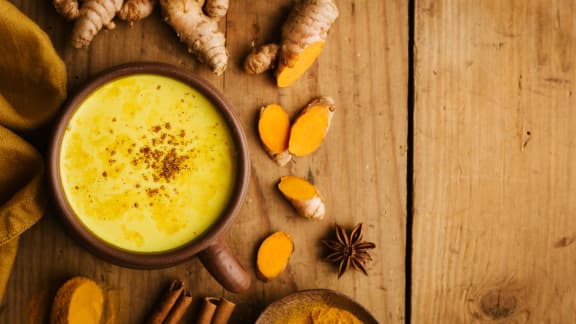 Golden Latte : comment préparer cette boisson dorée pour profiter de ses bienfaits
