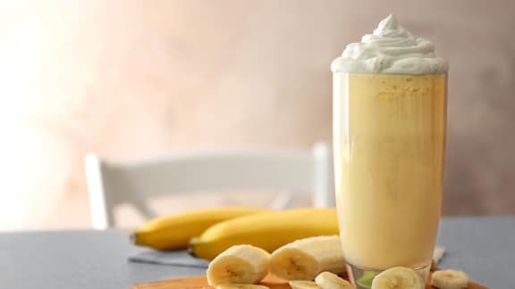 Lait frappé aux bananes