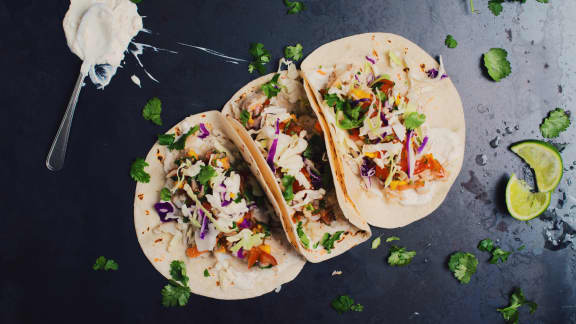 Jeudi : Tacos de poisson avec salsa à la poire