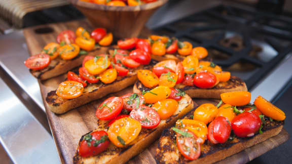 Pensez à cuisiner des plats qui se transportent facilement, où que vous irez!