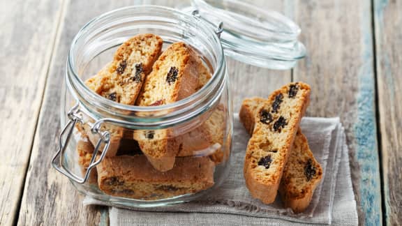 Biscotti aux bleuets et aux amandes