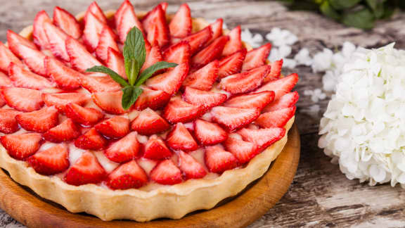 Tarte à la rhubarbe et aux fraises