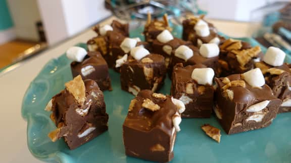 Recette Fudge chocolat-guimauve (facile, rapide)