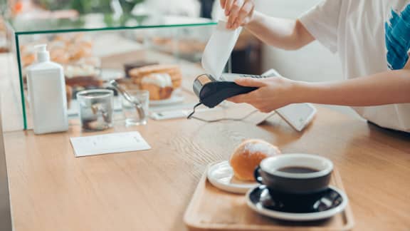 Voici ce qui va se passer avec les pourboires dans les restaurants au Québec