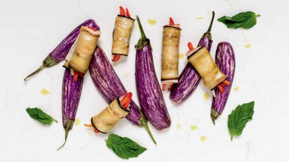 Roulade d’aubergines, dinde fumée, mozzarella et basilic