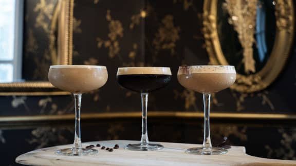 Crème brulée, citrouille épicée... Voici où boire d'incroyables Espresso Martinis à Québec