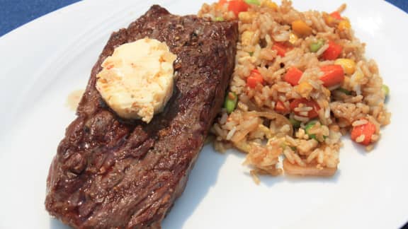 Bavette de bœuf grillée, beurre de kimchi