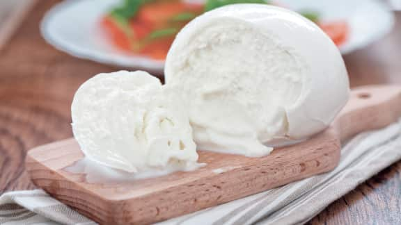 La mozzarella de bufflonne fait au Québec