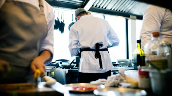 12 restaurants de Montréal ayant reçu plus de 10 000$ d’amendes du MAPAQ en 2024