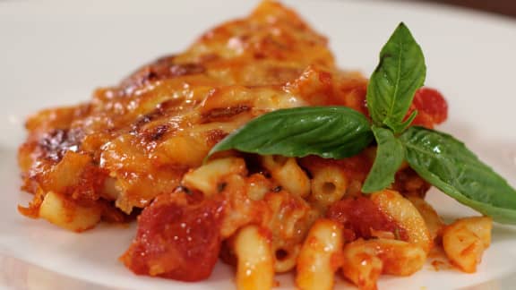 Macaroni gratiné sauce rosée