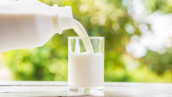 Ces 7 aliments surprenants contiennent plus de calcium qu’un verre de lait