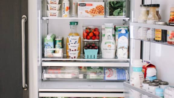 Voici 6 aliments qu'il faut absolument jeter après la date de péremption