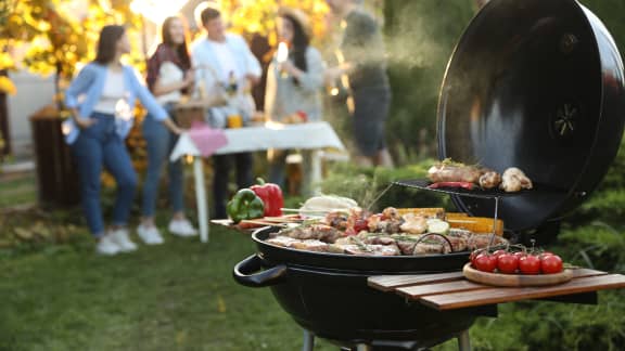 15 accessoires de cuisine extérieurs pour la terrasse