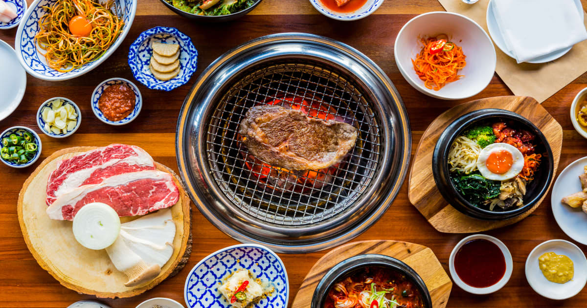 Un barbecue coreen, un ! - Photo de Mais oui ça ce mange ! (pour ceux qui  croient qu'on dépérit) - Bouteille à la mer de Corée du sud et autres   Corée-âneries