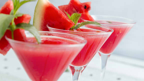 Cocktail au melon d'eau et au champagne