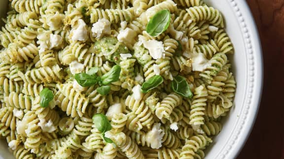 Pâtes au pesto de brocoli