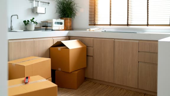 X items de cuisine essentiels pour un premier appartement