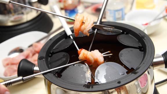 Comment faire son propre bouillon à fondue chinoise ?