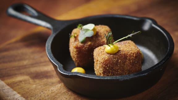 Croquette de soupe aux pois en coque de Breton