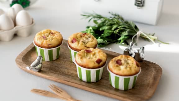 Quiches-muffins au capicollo, cœur fondant aux artichauts