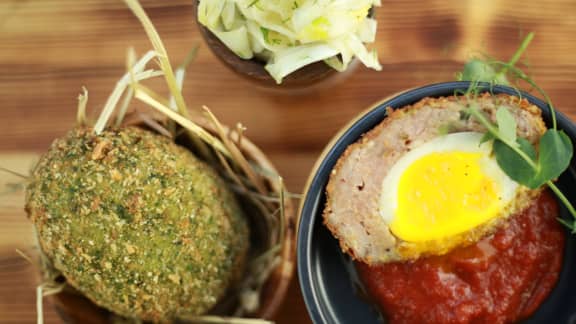 Scotch egg de saucisse italienne et chiffonnade de fenouil