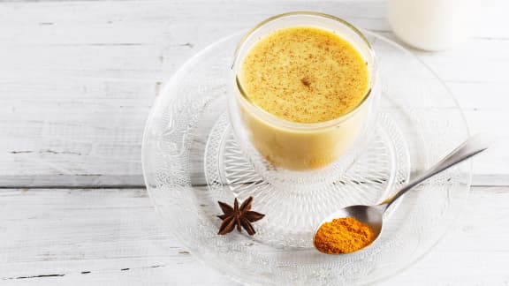 Lait d'or au curcuma