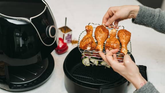 Comment nettoyer votre friteuse à air en 5 étapes