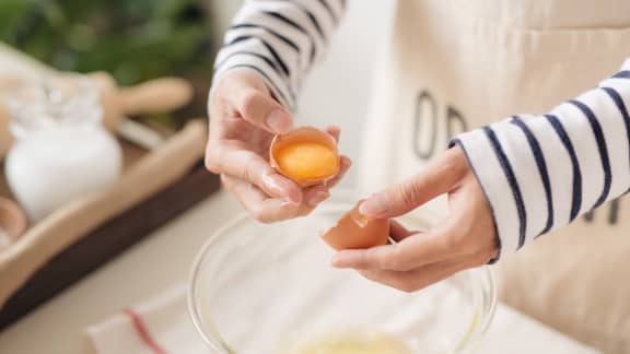 Voici 6 aliments qu'il faut absolument jeter après la date de péremption