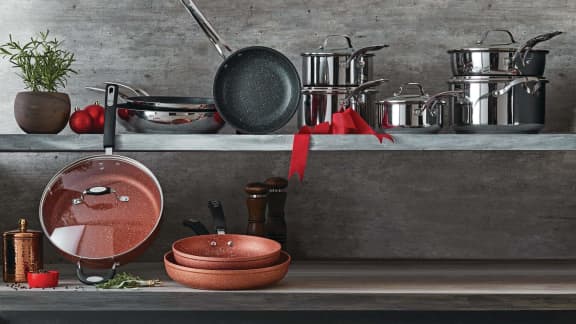 X items de cuisine essentiels pour un premier appartement