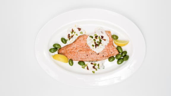 Filets de truite, sauce citronnée aux olives