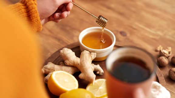 Dites adieu aux ballonnements avec cette boisson simple à faire à la maison