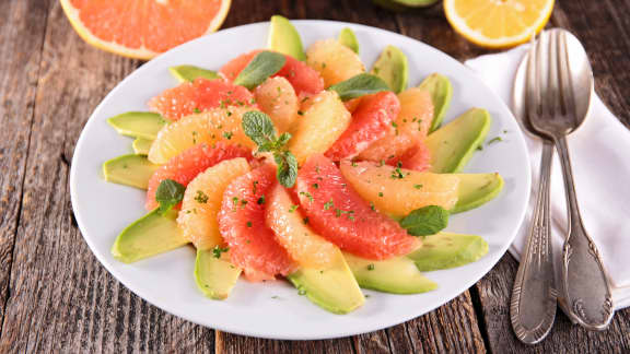 Salade d'avocat et de pamplemousse