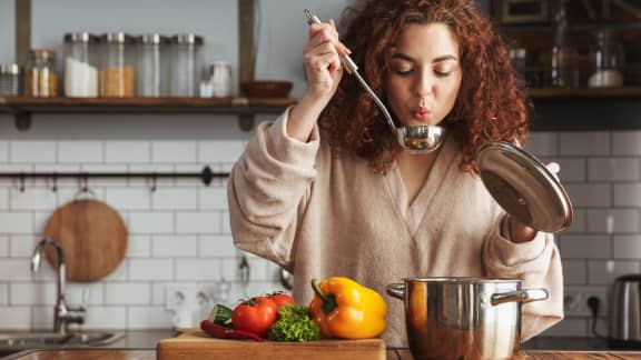 Les 10 mauvaises habitudes les plus fréquentes en cuisine