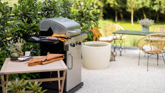 5 étapes simples pour éliminer l’odeur de barbecue incrustée dans vos vêtements