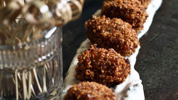 Croquettes d'aubergine et sa mayonnaise à la ciboulette