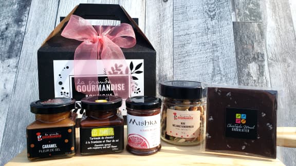 Cadeau Maman, Cadeau Anniversaire Maman, Cadeau Fête Des Mères, Coffret  Cadeau pour Maman, Coffret Cadeau Original Femme : : Cuisine et  Maison