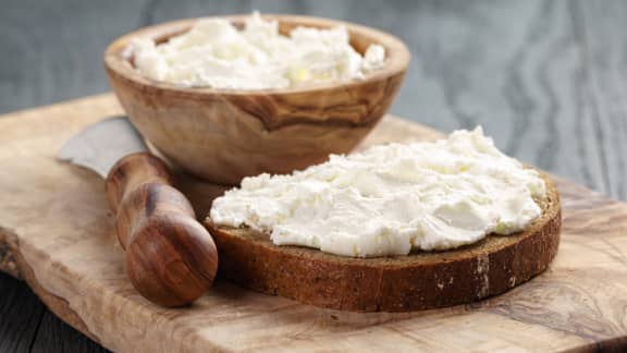 Comment faire du fromage à la crème maison