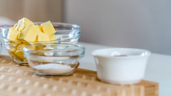 3 techniques simples pour ramollir rapidement son beurre