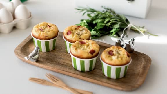 Quiches-muffins au capicollo, coeur fondant aux artichauts