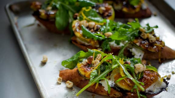 Tartine de figues caramélisées et ricotta