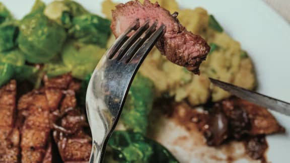 Magret de canard crousti-fondant, sauce aux figues et au balsamique