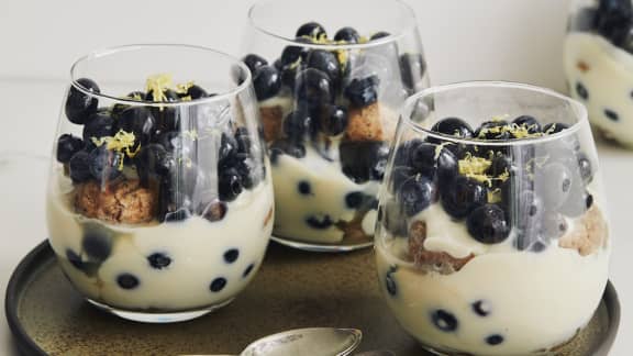 Bagatelle aux bleuets, au citron & au chocolat blanc