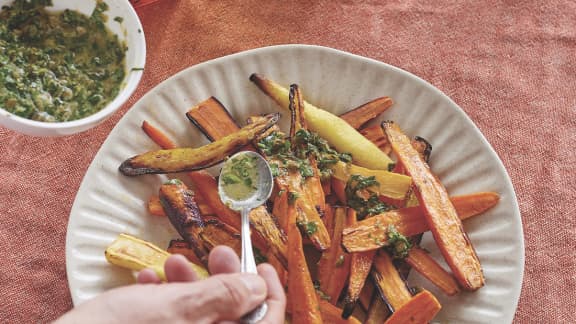 Carottes grillées, beurre citron et câpres