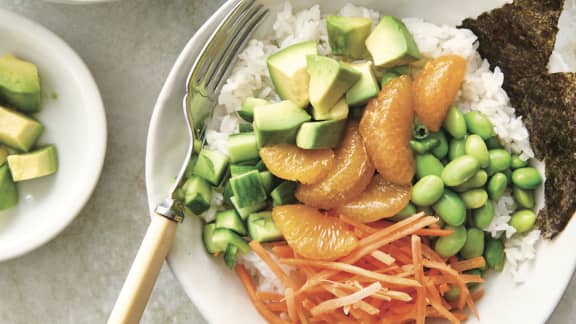 Bol de sushi végétarien à la mandarine