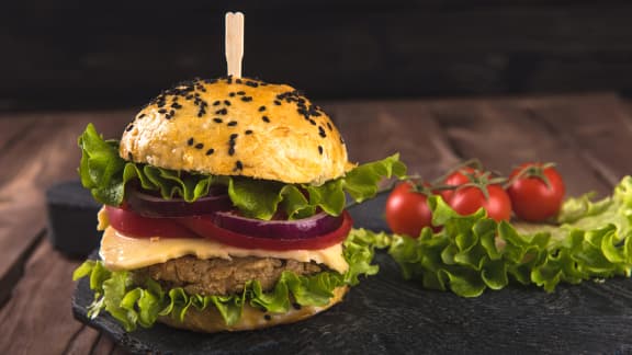 Lundi : Végé burger aux haricots rouges