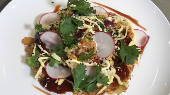 Okonomiyaki aux légumes et sauce Otafuku