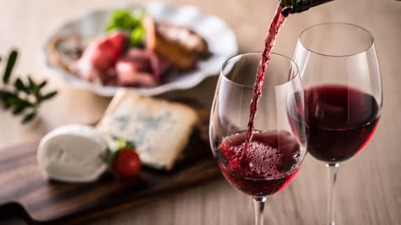 Ces vins sans alcool à moins de 25$ sont parfaits pour célébrer