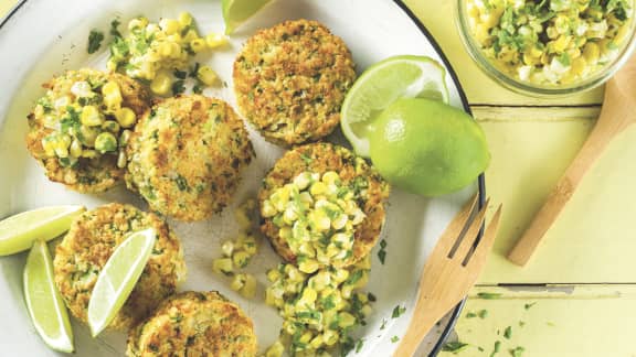 Croquettes de crabe au jalapeño, salsa de maïs