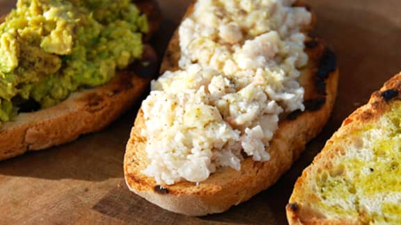 Tuscan Fettunta & Le Bruschette (Pain à l'ail à la toscane et bruschettas)